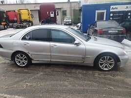 Mercedes-Benz C Klasė 2.0 BENZINAS 120 KW 2001 г запчясти