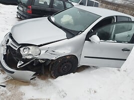 Volkswagen Golf 2006 г запчясти