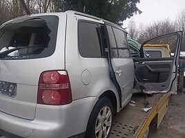 Volkswagen Touran 2008 y parts