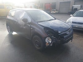 Hyundai I20 I 1.2 BENZINAS 57 KW 2010 г запчясти