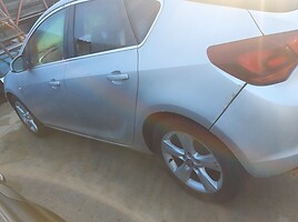 Opel Astra 2011 y parts