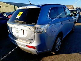 Mitsubishi Outlander 2015 m dalys