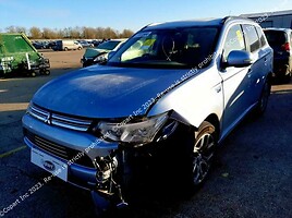 Mitsubishi Outlander 2015 m dalys