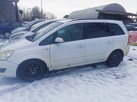 Opel Zafira 2009 m dalys