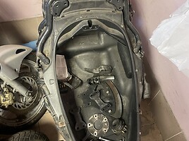 Scooter / moped Piaggio MP-3 2007 y parts