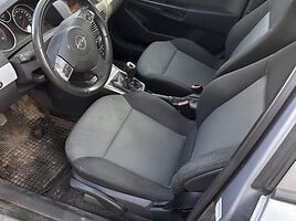 Opel Astra 2006 г запчясти