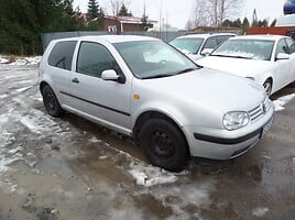 Volkswagen Golf 1999 m dalys