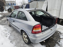 Opel Astra II 2002 y parts