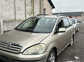 Toyota Avensis Verso 2002 m dalys