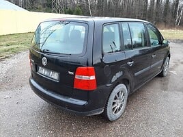 Volkswagen Touran I 2004 г запчясти