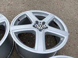 Volkswagen Siunciam, 8.5J ET52 light alloy R18 rims