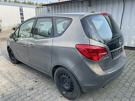 Opel Meriva II 2010 г запчясти