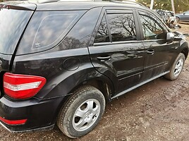 Mercedes-Benz Ml Klasė 2010 г запчясти