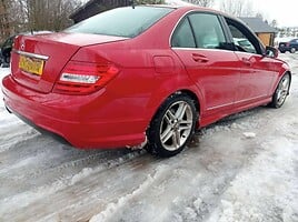 Mercedes-Benz C 180 W204 2012 y parts