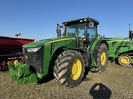 John Deere 2015 m Traktorius