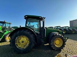 John Deere 2015 m Traktorius