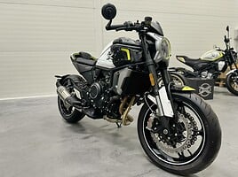 CFMOTO 700CL-X Sport 2024 y Classical / Streetbike motorcycle