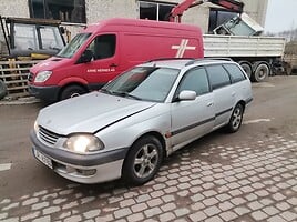 Toyota Avensis Universalas 1999