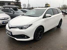 Toyota Auris Universalas 2016