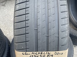 Michelin R19 