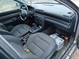 Audi A4 2000 y parts