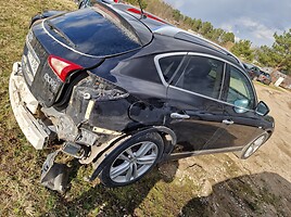 Infiniti Ex30 2012 m dalys