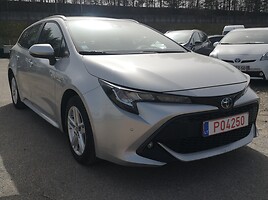 Toyota Corolla Hybrid Universalas 2020