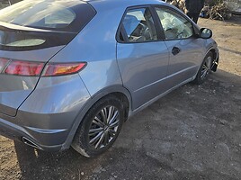 Honda Civic VIII 2007 m dalys