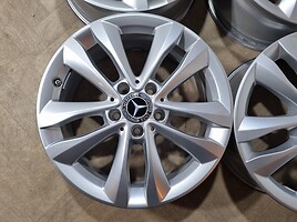 Mercedes-Benz C klasė, W205 C 300 light alloy R17 rims