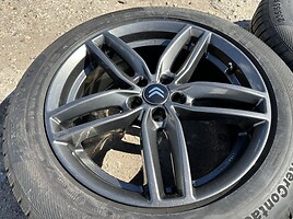 Citroen Siunciam, 8J ET42 light alloy R19 rims