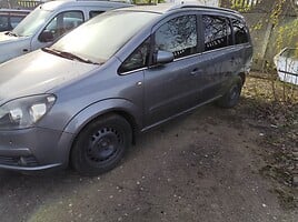 Opel Zafira 2006 m dalys