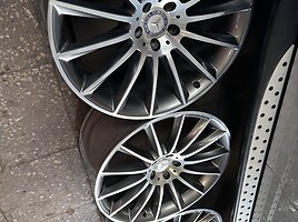 AMG light alloy R21 rims