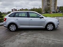 Skoda RAPID 2014 y Hatchback