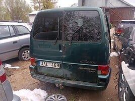 Volkswagen Multivan 1999 m dalys