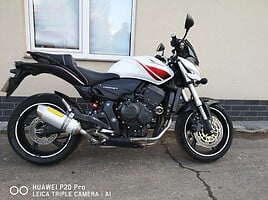 Honda Hornet 2010 y Classical / Streetbike motorcycle