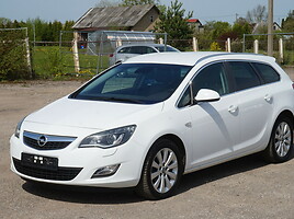 Opel Astra CDTI Universalas 2012