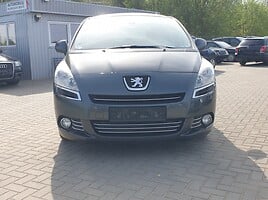 Peugeot 5008 2012 г Минивэн