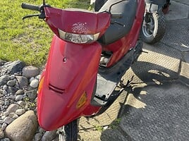 Aprilia SR 2000 y Scooter / moped