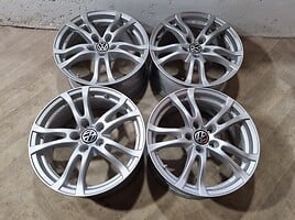 Volkswagen Touran, Golf R17 Golf light alloy R17 rims