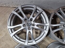 Volkswagen Touran, Golf R17 Golf light alloy R17 rims