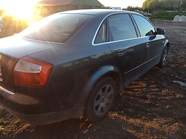 Audi A4 2002 y parts