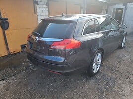 Opel Insignia 2010 y parts