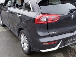 Kia Niro 2017 г запчясти