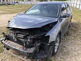 Volkswagen Jetta A6 2013 y parts