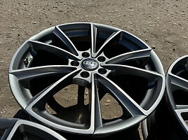 Audi Siunciam, 8J ET45 light alloy R19 rims