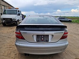 Mercedes-Benz C 200 2005 m dalys