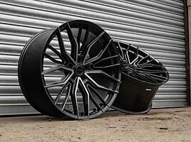 RIVIERA RF9 Gloss Black Dark Tint R22 