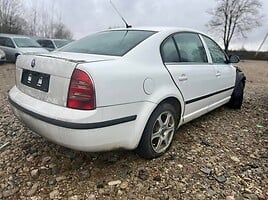 Skoda Superb 2003 г запчясти