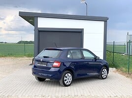 Skoda Fabia 2018 y Hatchback