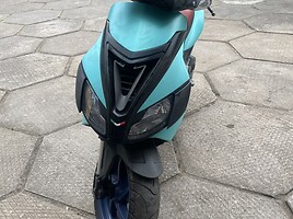 Scooter / moped Aprilia SR 2010 y parts